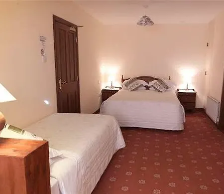 Salmon Leap Farm Bed & Breakfast 3*