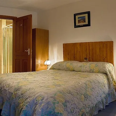 Bed & Breakfast Salmon Leap Farm 3*